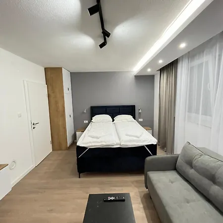 Kosuta Lux Mountain View